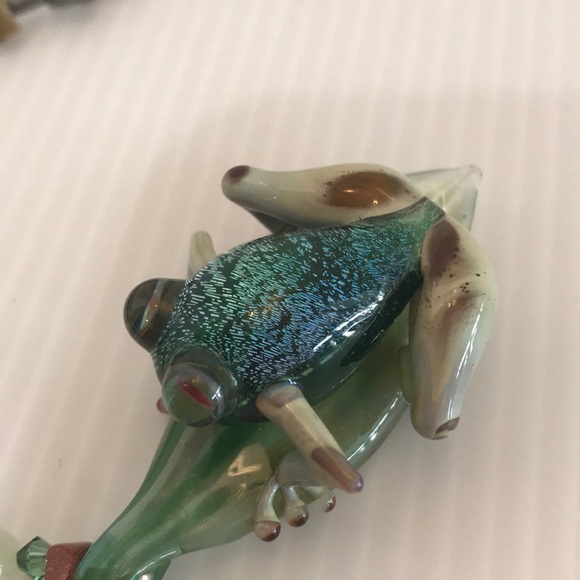 Handblown Lampwork Frog Pendant Necklace Sterling - Picture 2 of 8
